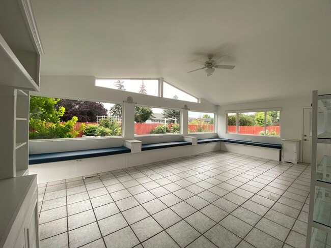 Photo - 4/3/2 Beautiful Home in Minden