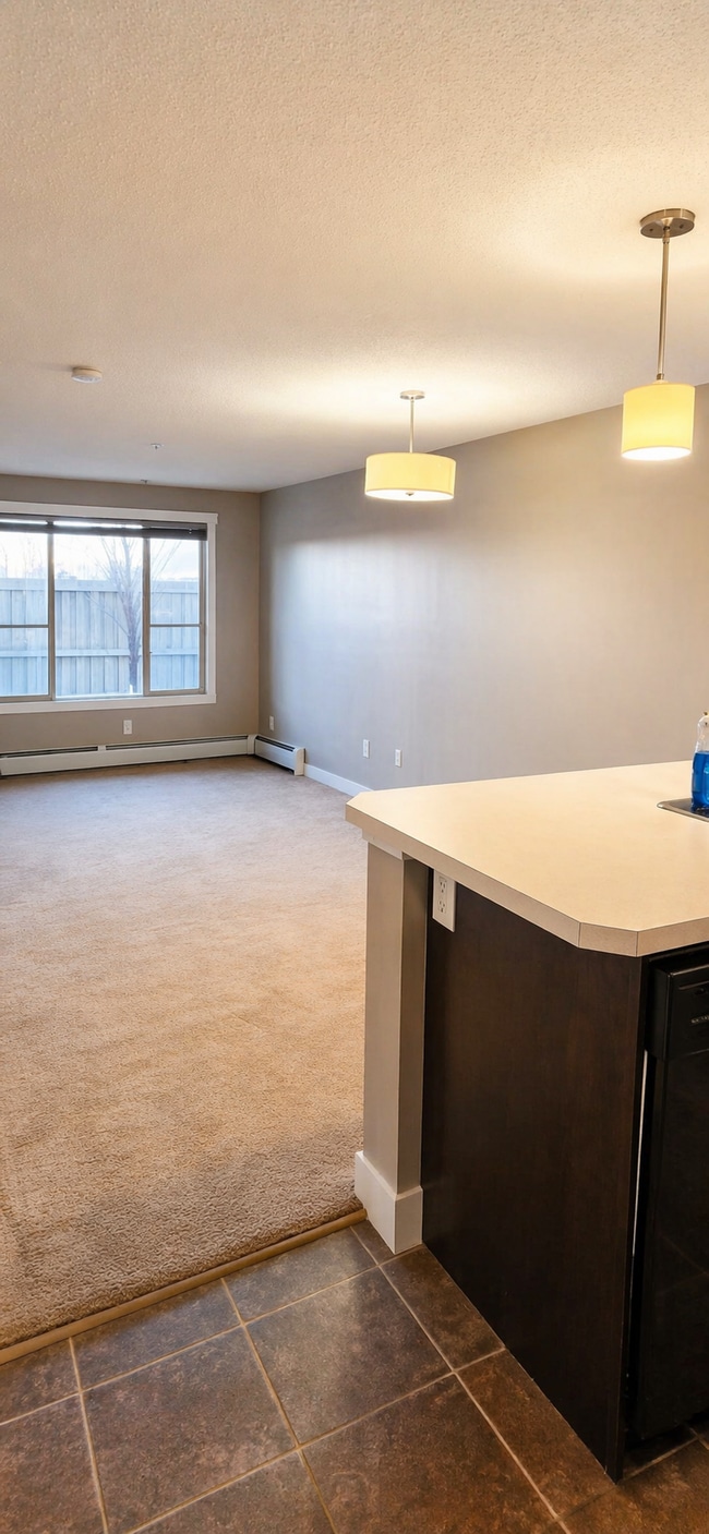 Building Photo - 3715 Whitelaw Ln NW Unit 113