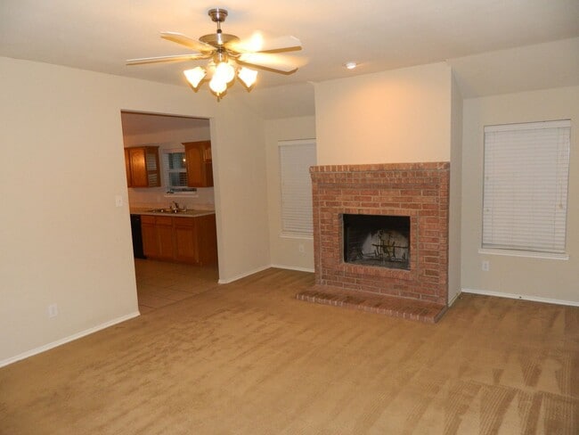 Photo - 108 Pagoda Dr