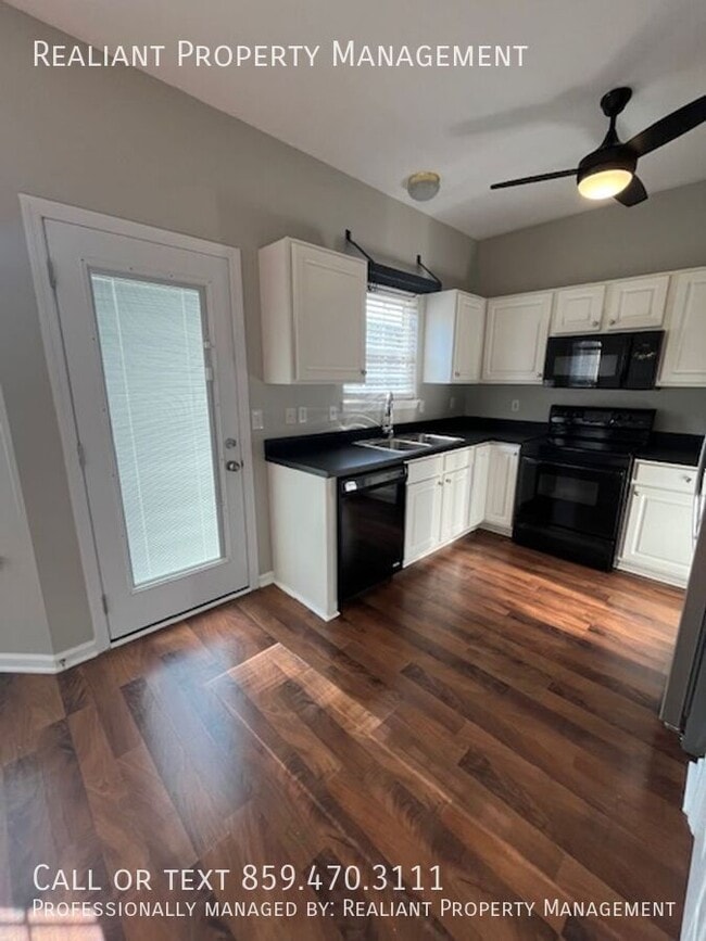 Photo - 120 Leatherwood Ln