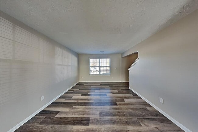 Photo - 3193 English Ivy Ln