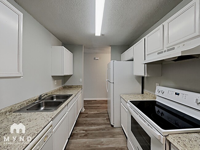 Photo - 1182 Pinedale Cir NW