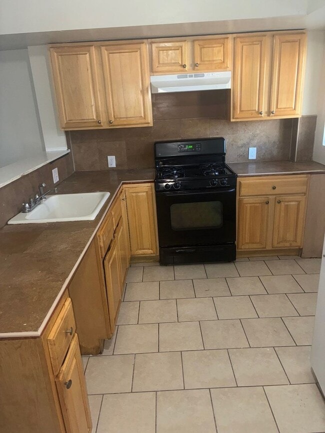 Photo - 3703 Edmondson Ave