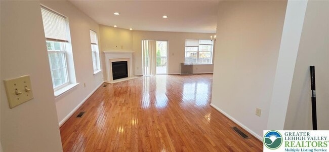 Photo - 3791 Knight Dr Casa Adosada