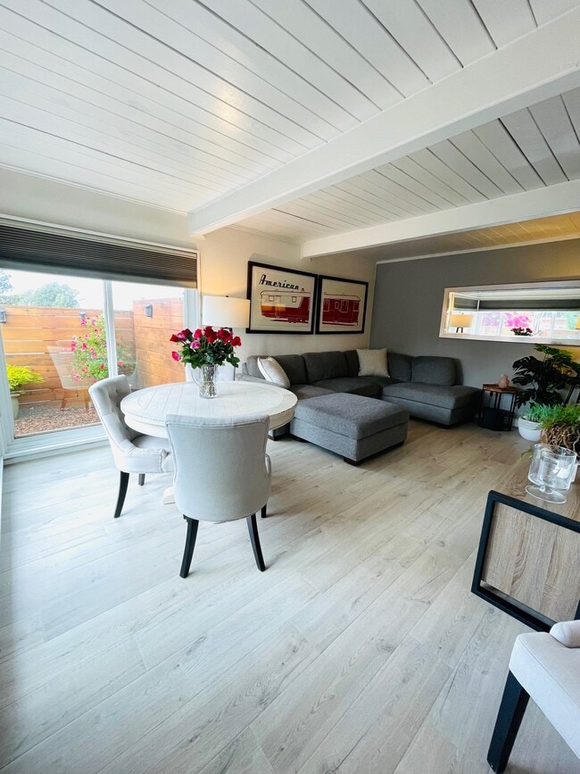 Photo - 2839 Moyers Rd