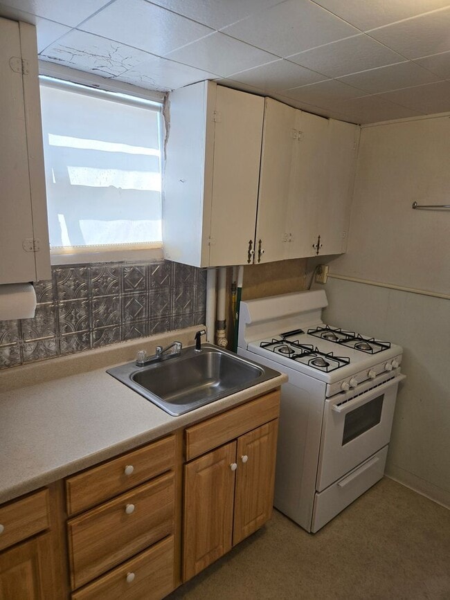 Photo - 2 bed, 1 bath