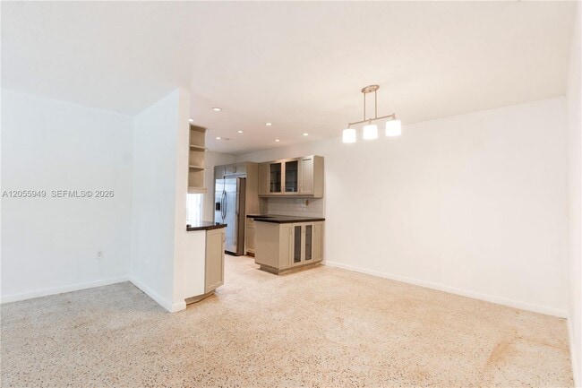 Photo - 565 NE 160th Terrace