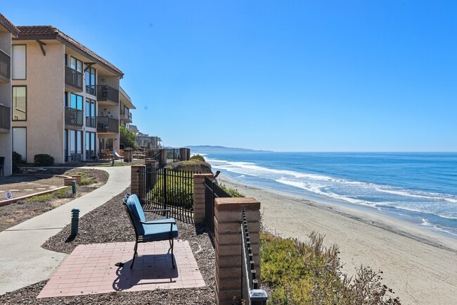 Building Photo - 190 Del Mar Shores Terrace