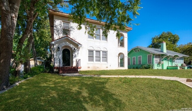 Building Photo - 331 W Elsmere Pl Rental
