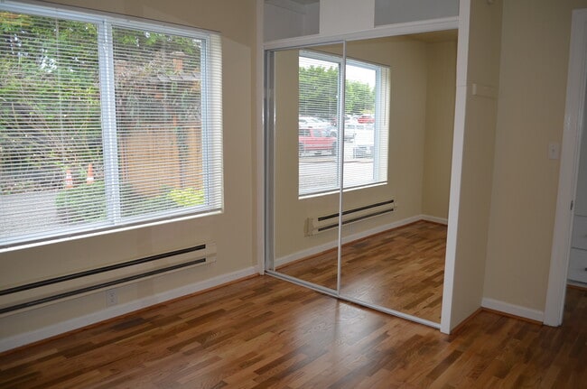 Photo - 1202 18th St