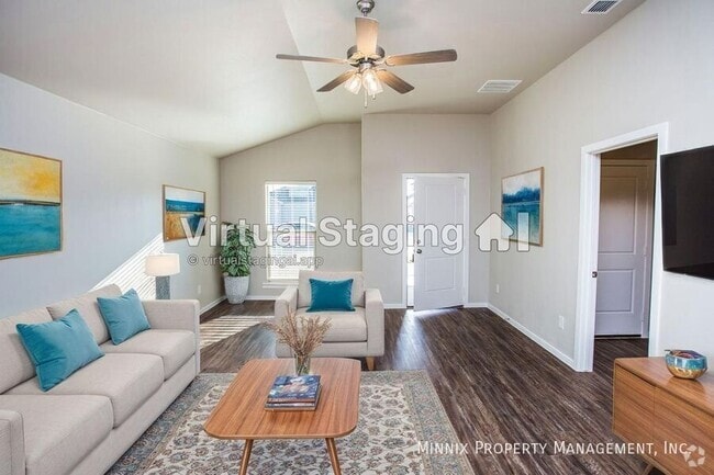 Building Photo - 2033 Kenwood Ave Rental