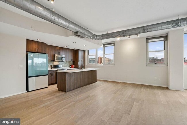 Photo - 3409 Wilson Blvd Unit 301