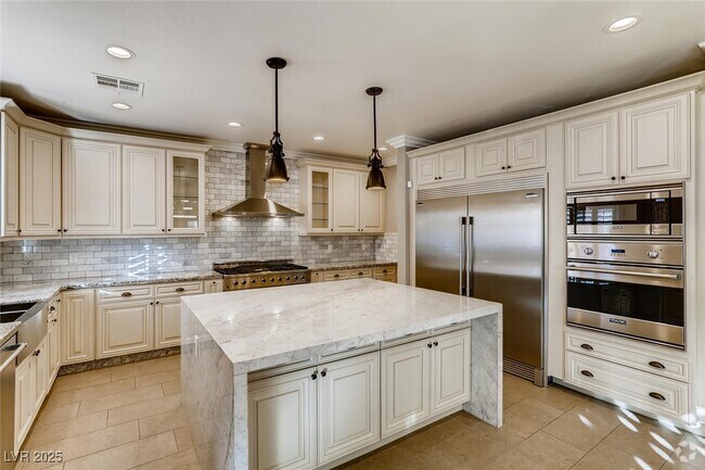 Building Photo - 11227 Applevale Ct Rental
