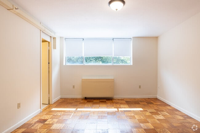 3BR, 2BA
