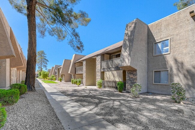Photo - SINGLE BEDROOM CONDO IN GUARD GATED COMMUN...