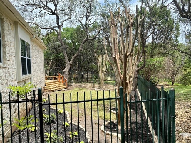 Photo - 5000 Mission Oaks Blvd