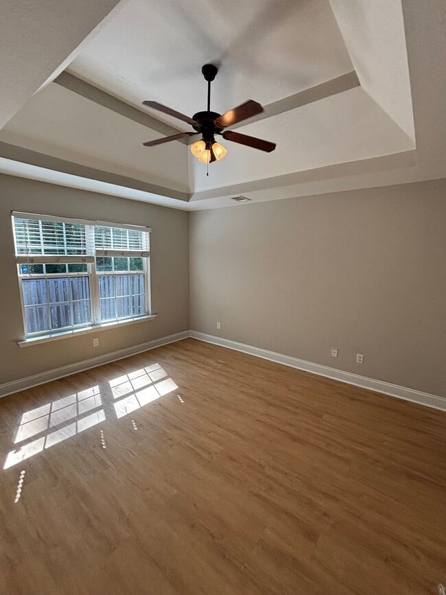 Photo - 806 Whispering Willow Ct