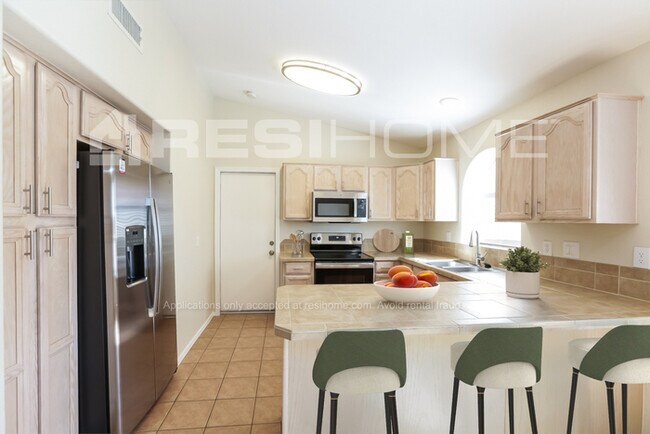 Photo - 2604 N 126th Dr