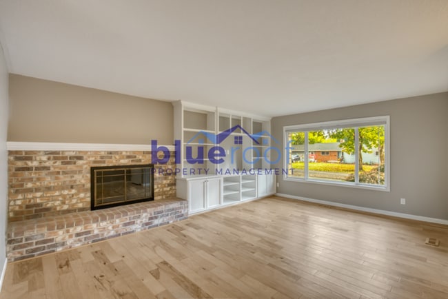 Photo - 10135 SW Inez St
