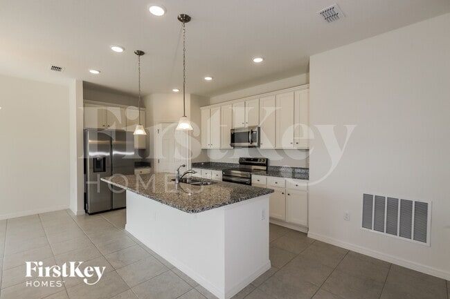 Photo - 523 Crown Rose Dr