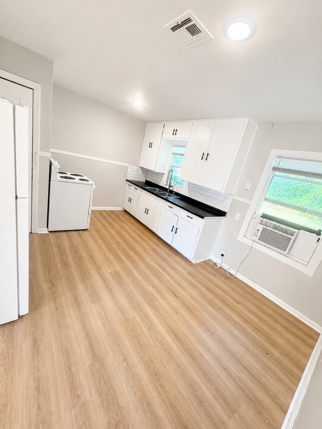 Photo - Welcome to Your Next Home with Harvest Management