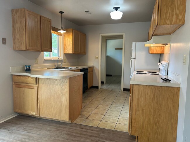 Photo - Charming 3-Bedroom Home with Fenced Yard – Available Now in Fort Collins