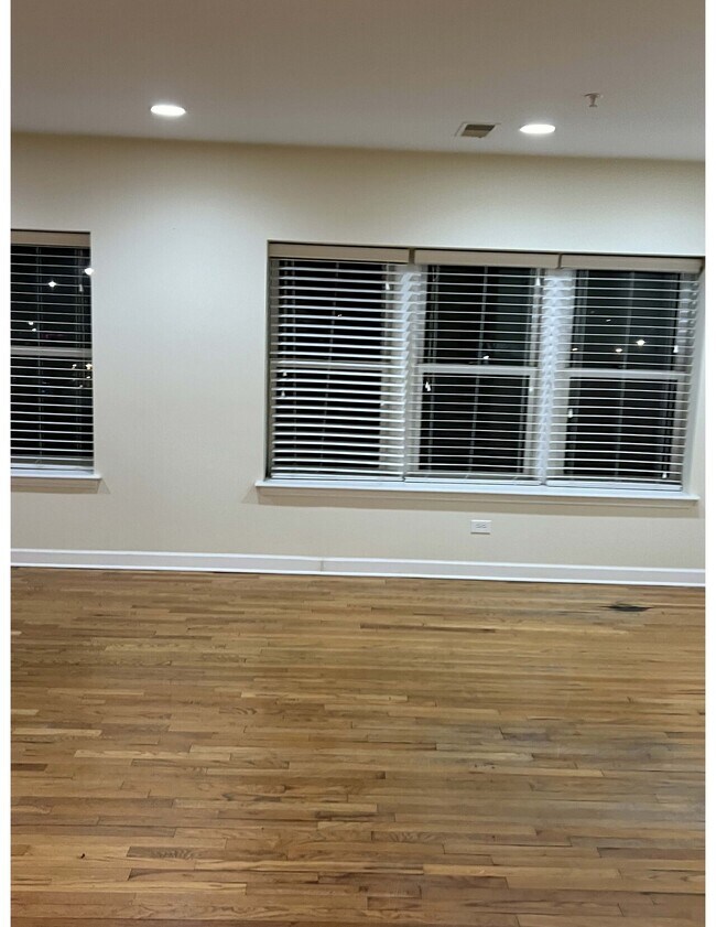 Photo - Lillie Plaza 412 Unit 3B