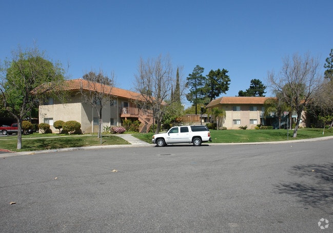 Photo - Los Arboles Apartments