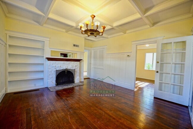 Photo - 254 Kent Ave