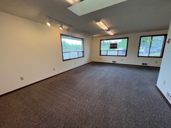 Photo - 11640 SW Corby Dr