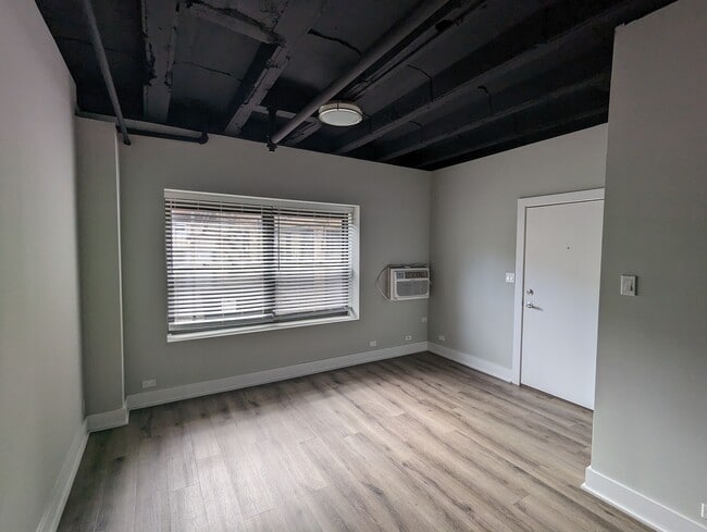 Building Photo - 725 Saint Johns Ave Unit 21 Rental