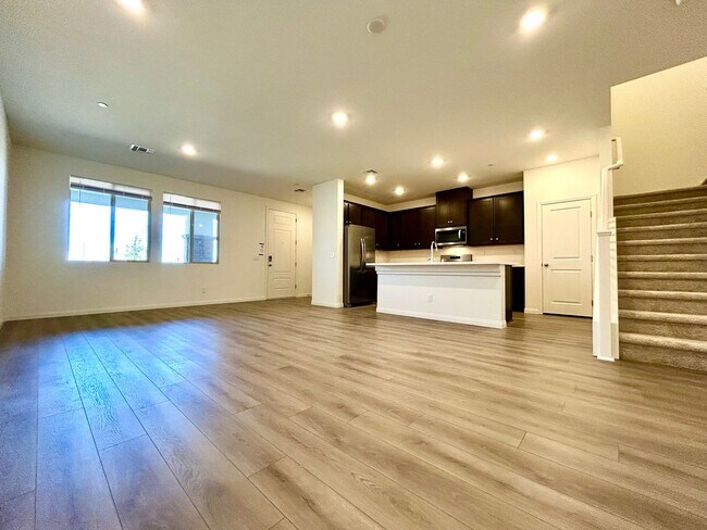 Photo - Brand new Townhome!   Summerlin West