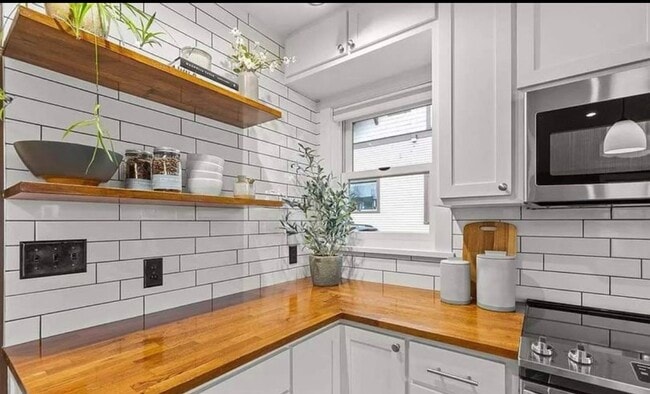 Photo - House with Fenced Yard * Walking Distance to MSU Campus and Downtown Bozeamn