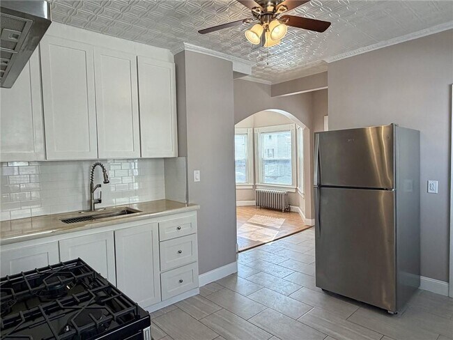 Photo - 199 Morris Ave Unit 1