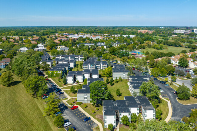 Aerial - Woodbury Place Apartments