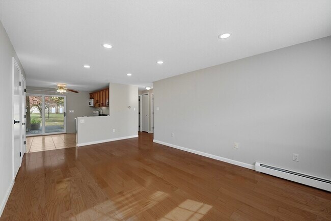 Photo - 10 Washington Park Dr Unidad 10