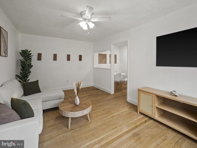 Building Photo - 22 Danbury St SE Unit 2 Rental