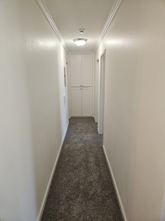 Riverglen Apartments