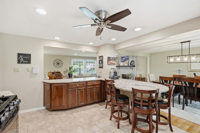 113 Farmingdale Rd