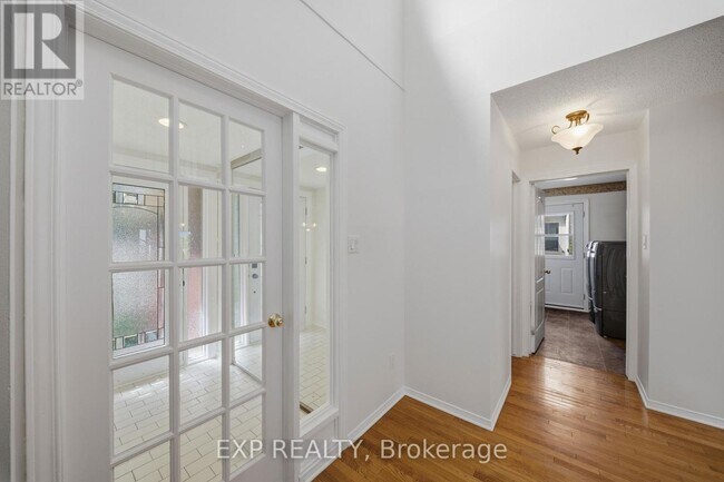 Photo - 2023 Rolling Brook Dr