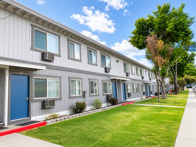 Photo - Mountain Vista Apartments