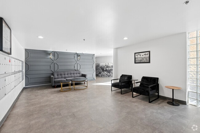 Rodeo Apartments