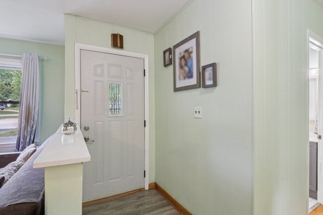 Photo - 2610 Killarney Dr