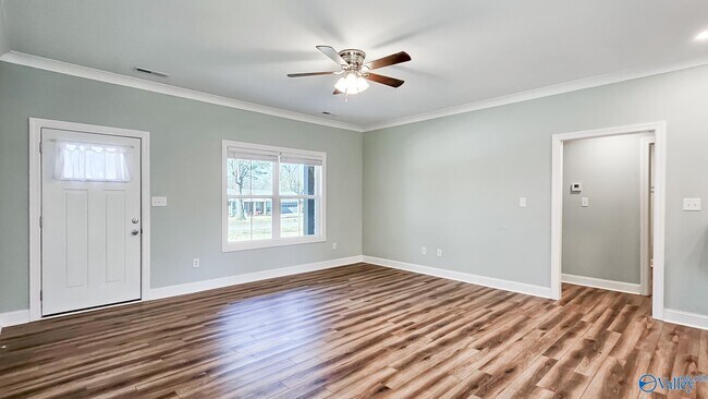 Photo - 14300 Peek Dr