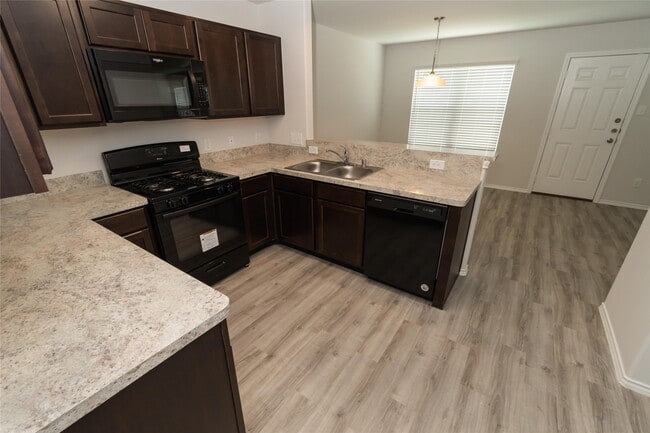 Photo - 17126 Andrew Nook Ln