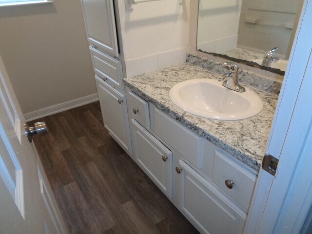 Photo - 701 Foster Dr Unit 2