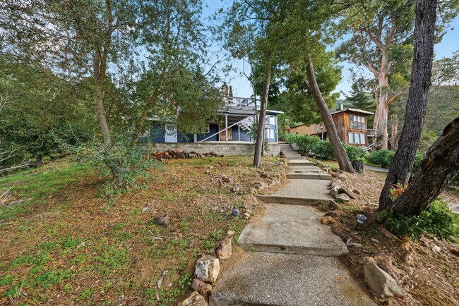 Photo - 5100 Leona St