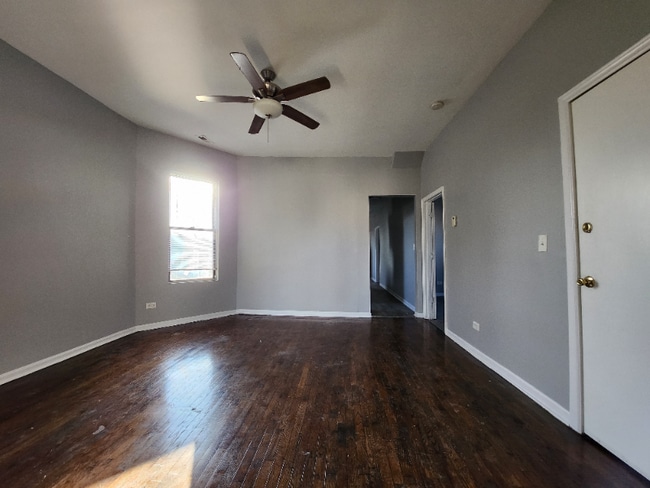 Photo - 7314 S Kenwood Ave Unidad 2