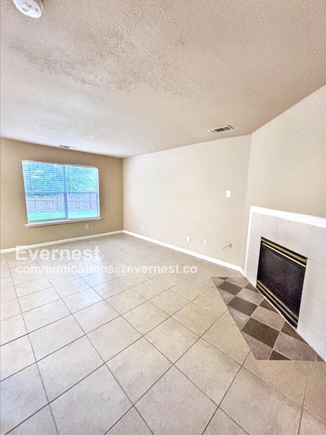 Photo - 19402 Sandy Woods Dr