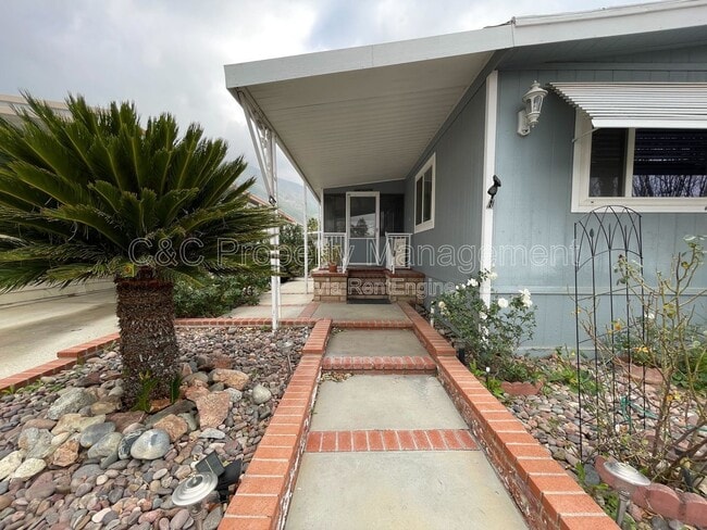 Photo - 21100 State St Unit 22